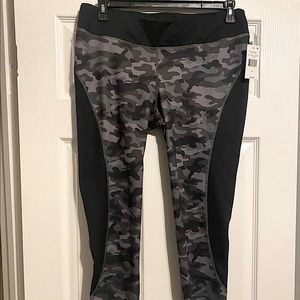 👧🏻🟪BRAND NEW🟪YOGA PANTS/BRAND: SOFFE. 🧘🏻‍♀️🤸🏻‍♀️🤸🏻‍♀️